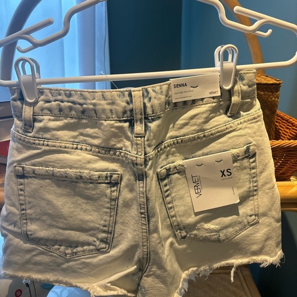 Distressed Button Fly Denim Shorts - Picture 3 of 3